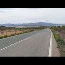 Die trockene Eben zwischen Hügelketten